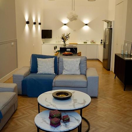 Peral Boutique Apartaments セビリア エクステリア 写真