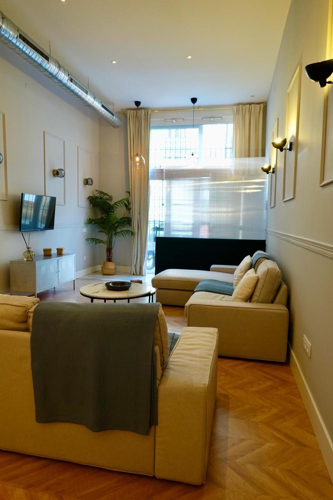 Peral Boutique Apartaments セビリア エクステリア 写真